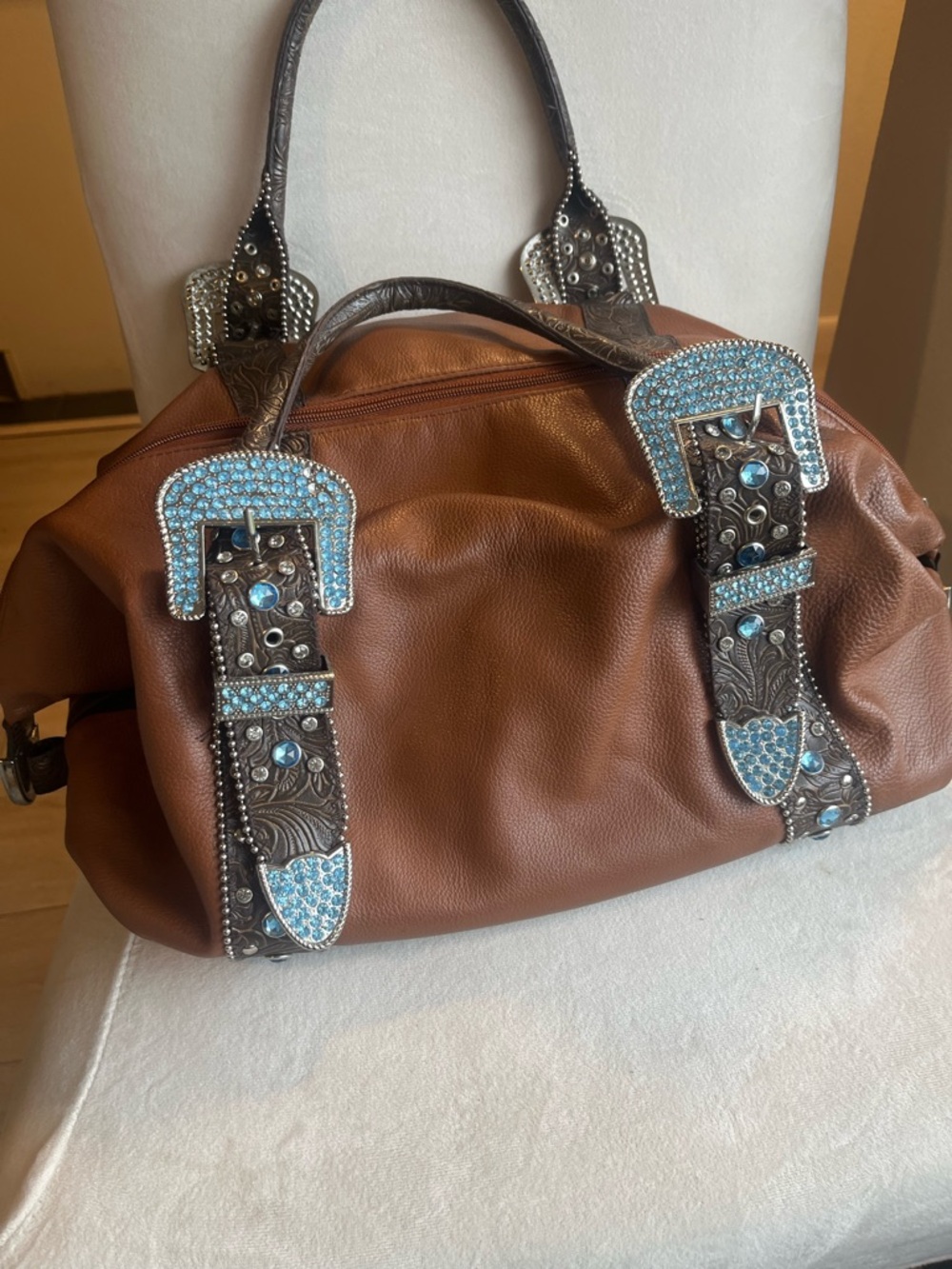 Charm and Luck Handbag
Jenny Syquia Leather
Rhinestone Buckle Western